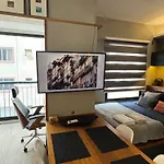 Premium Studio 93 Tag Decor